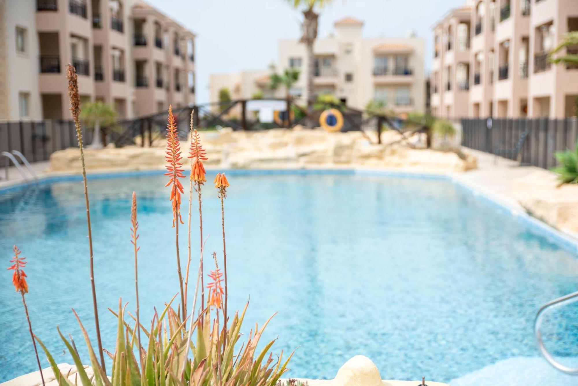 Royal Seacrest F G5 Ground Floor Apartment Paphos Ngoại thất bức ảnh